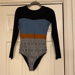 Seaa new without tags one piece swimsuit size large